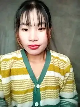 Snapshot of sukanaka99 chatting on 10/27/25, 06:17 sukanaka99 online show from 10/27/25, 06:17