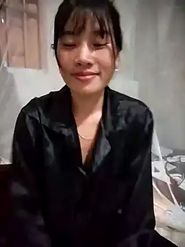 Snapshot of sukanaka99 chatting on 11/16/25, 01:17 sukanaka99 online show from 11/16/25, 01:17