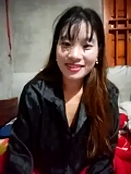 Snapshot of sukanaka99 chatting on 11/18/25, 03:34 sukanaka99 online show from 11/18/25, 03:34