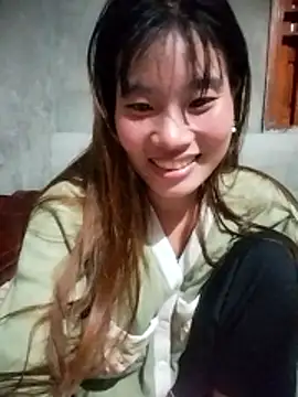 Snapshot of sukanaka99 chatting on 11/26/25, 12:39 sukanaka99 online show from 11/26/25, 12:39