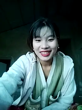 Snapshot of sukanaka99 chatting on 11/28/25, 01:41 sukanaka99 online show from 11/28/25, 01:41