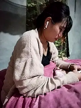 Snapshot of sukanaka99 chatting on 12/02/25, 03:07 sukanaka99 online show from 12/02/25, 03:07