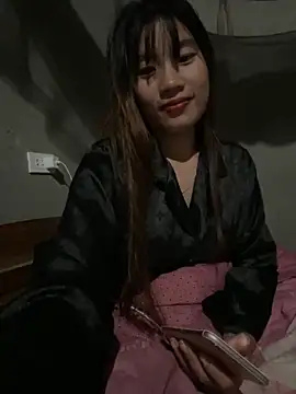 Snapshot of sukanaka99 chatting on 12/05/25, 01:31 sukanaka99 online show from 12/05/25, 01:31