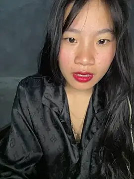 Snapshot of sukanaka99 chatting on 02/19/26, 11:45 sukanaka99 online show from 02/19/26, 11:45