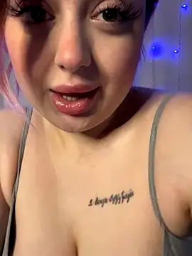 KellyMoors online show from 11/24/25, 02:55