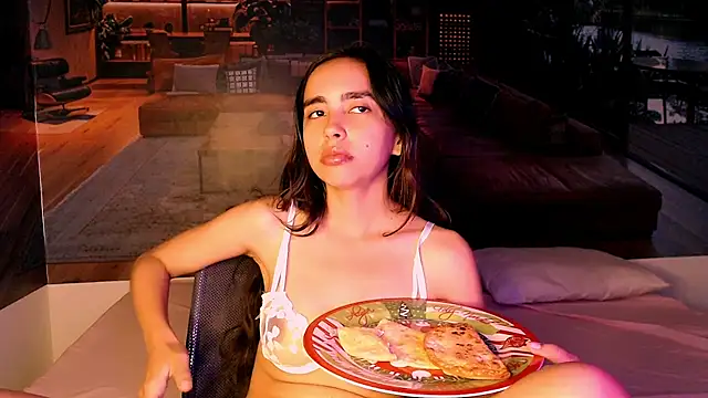 solarboom18 online show from 11/26/25, 07:04