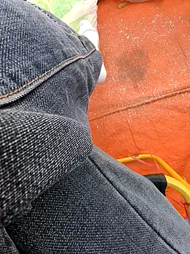 Snapshot of Lili_2love chatting on 11/24/25, 01:16 Lili 2love online show from 11/24/25, 01:16