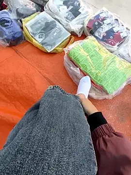 Snapshot of Lili_2love chatting on 11/26/25, 01:39 Lili 2love online show from 11/26/25, 01:39