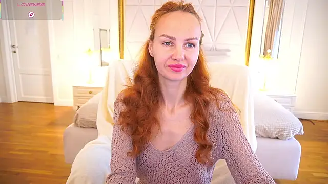 GingerGaze online show from 05/10/26, 05:34