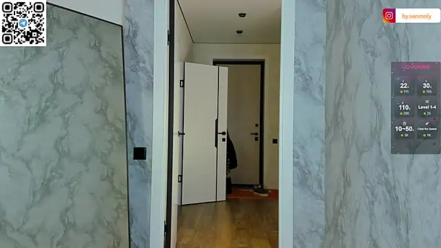 Snapshot of miamiumiu chatting on 12/01/25, 01:54 miamiumiu online show from 12/01/25, 01:54