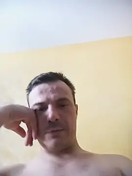 Snapshot of viktor1992-1-1 chatting on 08/01/26, 09:41 viktor1992-1-1 online show from 08/01/26, 09:41