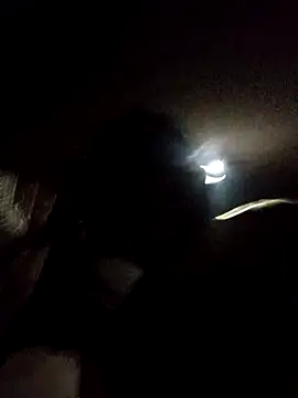 Snapshot of LetMeLiqU chatting on 10/17/25, 07:55 LetMeLiqU online show from 10/17/25, 07:55