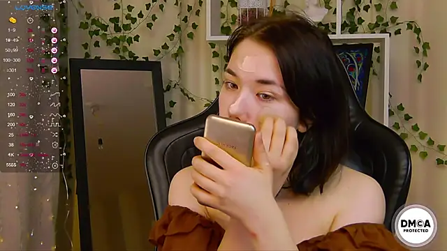 Snapshot of Kelly_foox chatting on 01/11/26, 12:32 Kelly foox online show from 01/11/26, 12:32