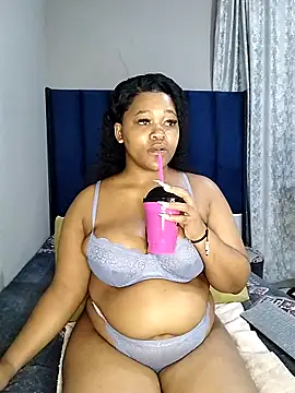 Snapshot of SweetJuicyPussy97 chatting on 02/18/26, 01:23 SweetJuicyPussy97 online show from 02/18/26, 01:23