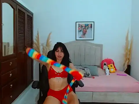 annyrusso online show from 12/05/25, 05:53