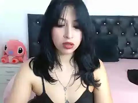 annyrusso online show from 12/15/25, 08:13