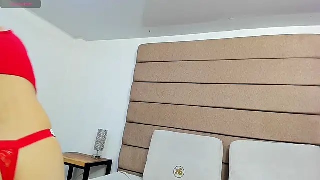 isaa stone online show from 12/13/25, 08:14