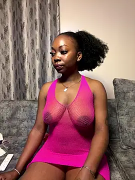 Snapshot of cocoluvx chatting on 01/11/26, 09:20 cocoluvx online show from 01/11/26, 09:20