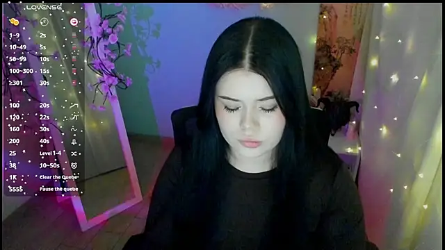 Mona Esty online show from 05/13/26, 06:11