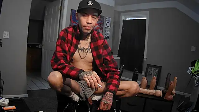 Michigan9000 online show from 10/22/25, 05:24