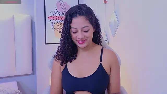 CamilaLevy online show from 05/15/26, 12:34