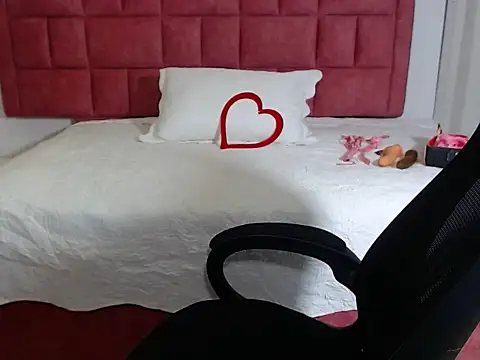 sweetsubmisaxox online show from 10/20/25, 02:28