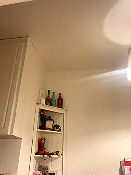 kellyklitta online show from 10/05/25, 12:42