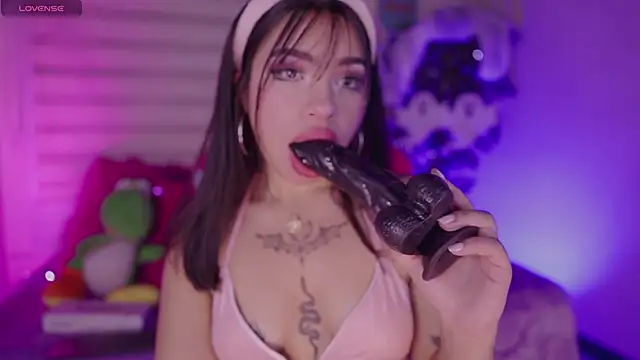 emma soffia online show from 10/07/25, 07:44