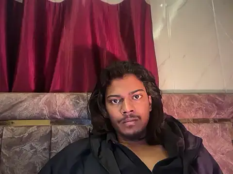 Snapshot of Ujjwallkumar0069 chatting on 12/02/25, 08:26 Ujjwallkumar0069 online show from 12/02/25, 08:26