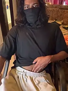 Snapshot of Ujjwallkumar0069 chatting on 04/05/26, 07:05 Ujjwallkumar0069 online show from 04/05/26, 07:05