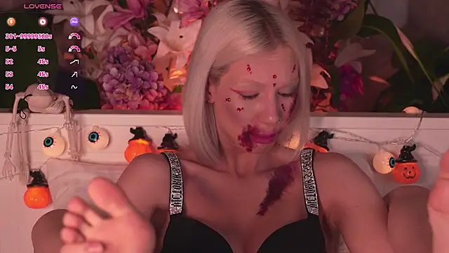 RanyThomson online show from 10/31/25, 05:03