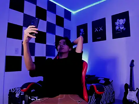 jeycobb online show from 11/23/25, 01:38