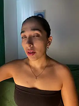 SabrinaEvanss  online show from 03/25/26, 08:37