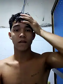 Snapshot of Mrdante23 chatting on 10/03/25, 03:25 Mrdante23 online show from 10/03/25, 03:25