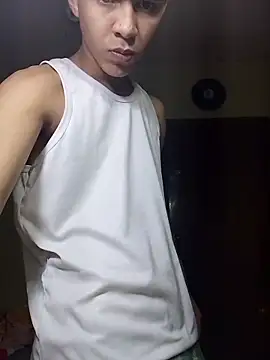 Snapshot of Mrdante23 chatting on 10/23/25, 01:38 Mrdante23 online show from 10/23/25, 01:38