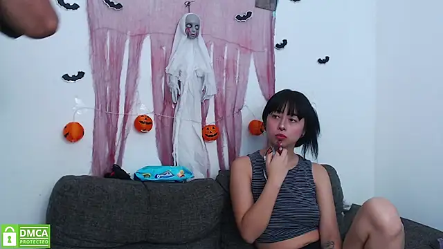 Snapshot of sombralovers chatting on 10/23/25, 01:32 sombralovers online show from 10/23/25, 01:32