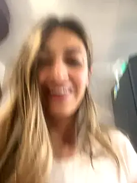 Velourmuse online show from 10/19/25, 02:18