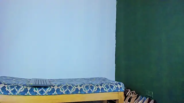 Velourmuse online show from 11/25/25, 12:43