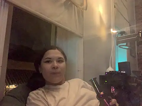 Snapshot of Jynx420friendly chatting on 07/10/26, 08:29 Jynx420friendly online show from 07/10/26, 08:29