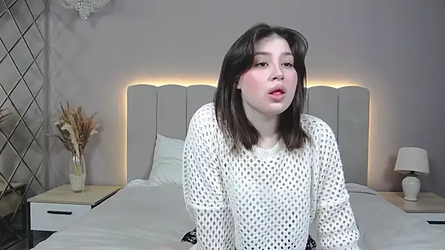 DianaMello online show from 10/14/25, 05:19