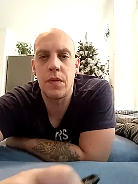 Kobradera1984 online show from 12/16/25, 09:58