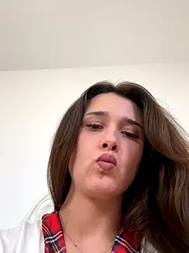 MayaVonDe online show from 11/04/25, 06:40