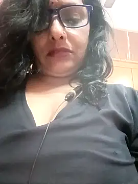 Snapshot of SAMAYRA23 chatting on 11/05/25, 12:38 SAMAYRA23 online show from 11/05/25, 12:38