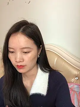 Snapshot of Mile-m chatting on 03/26/26, 06:30 Mile-m online show from 03/26/26, 06:30