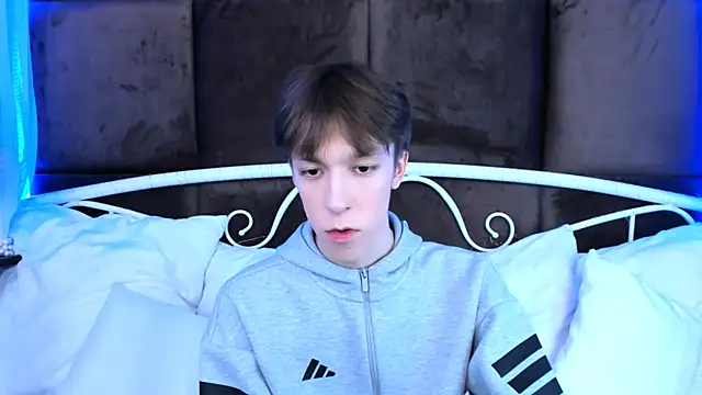 MarkBranston online show from 11/15/25, 02:46