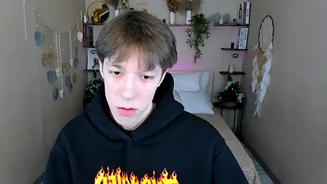 Snapshot of MarkBranston chatting on 01/10/26, 03:36 MarkBranston online show from 01/10/26, 03:36