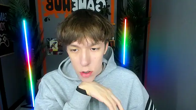 Snapshot of MarkBranston chatting on 01/17/26, 12:32 MarkBranston online show from 01/17/26, 12:32