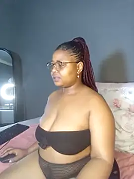 BoobsBae04 online show from 12/18/25, 09:21