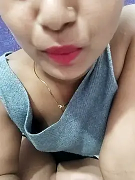 Saniya Doll online show from 07/16/26, 09:10