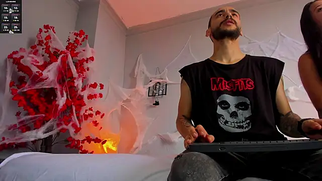 2 fire online show from 10/29/25, 08:21